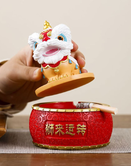 现代简约个性装饰带盖防飞灰客厅茶桌摆件茶萌趣福袋猫烟灰缸