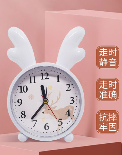新款简约台钟儿童学生卧室创意摆件桌面时钟床头卡通可爱静音闹钟